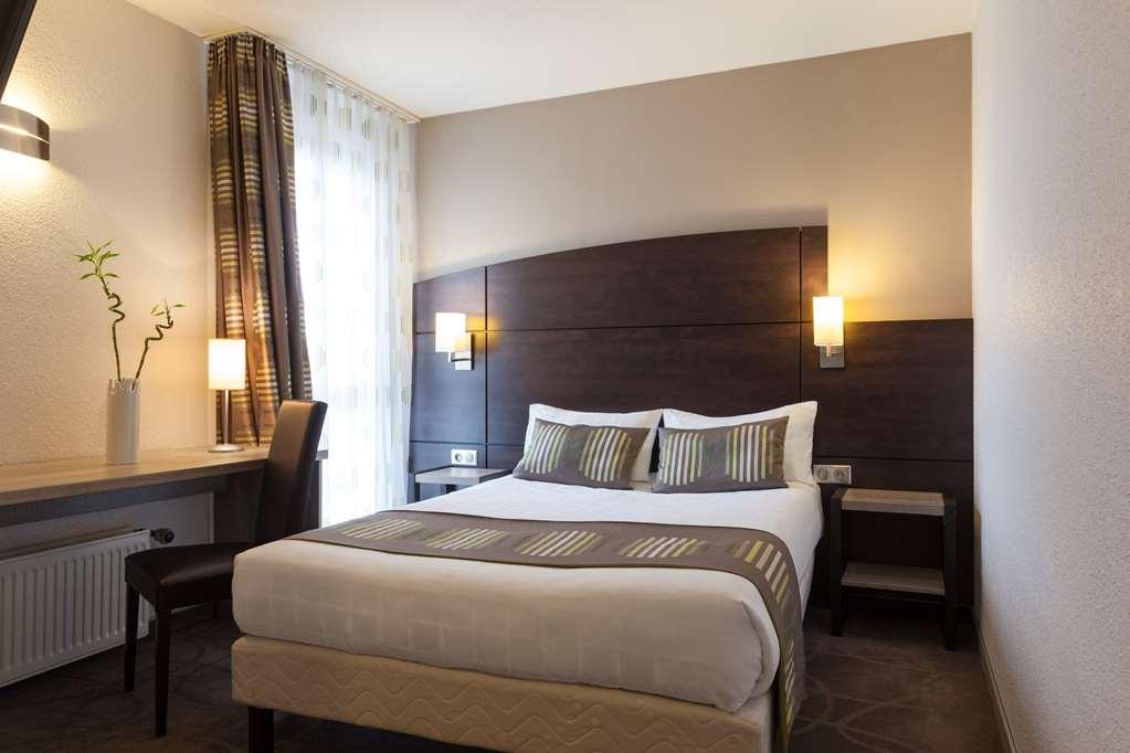 B&B Hotel Montbeliard-Sochaux Δωμάτιο φωτογραφία
