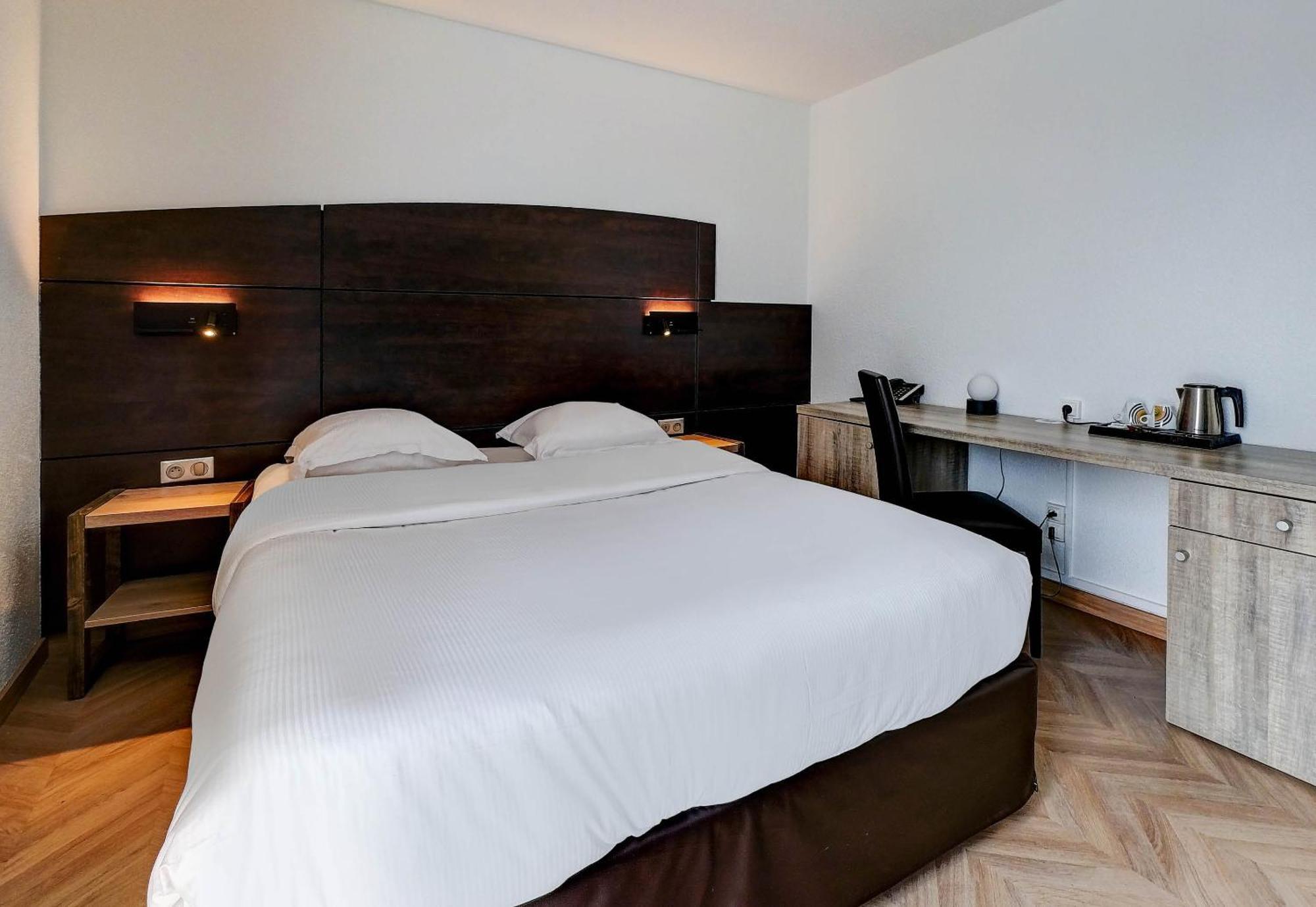 B&B Hotel Montbeliard-Sochaux Εξωτερικό φωτογραφία